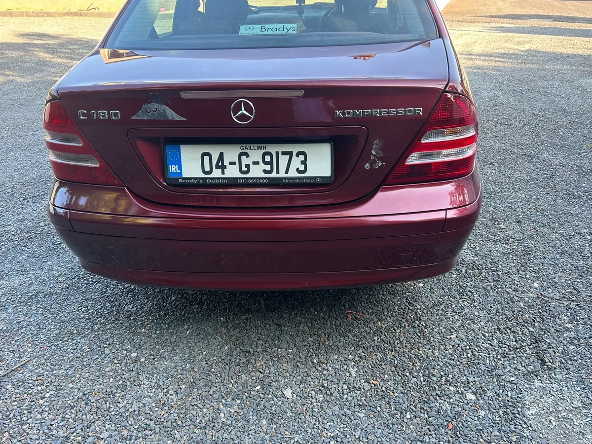 Car - Image 3