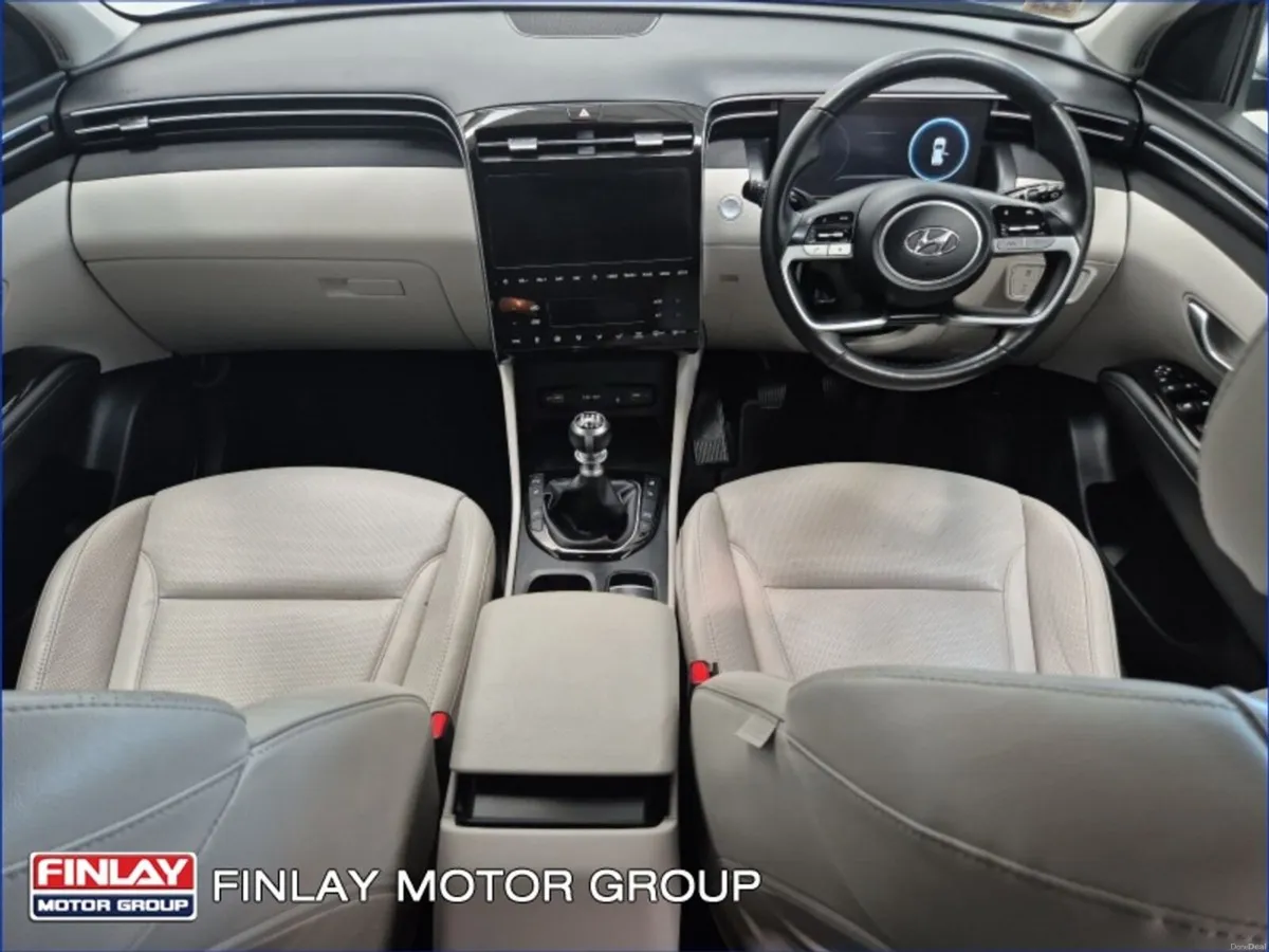 Hyundai Tucson Executive Plus, Heated Seats , Nav - Image 3