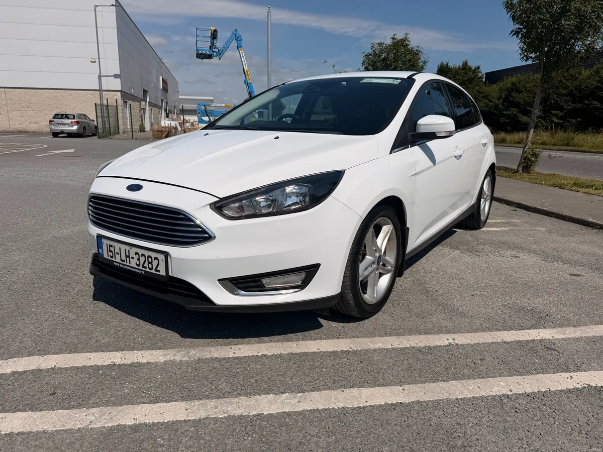2015 Ford focus 1 litre petrol manual - Image 2