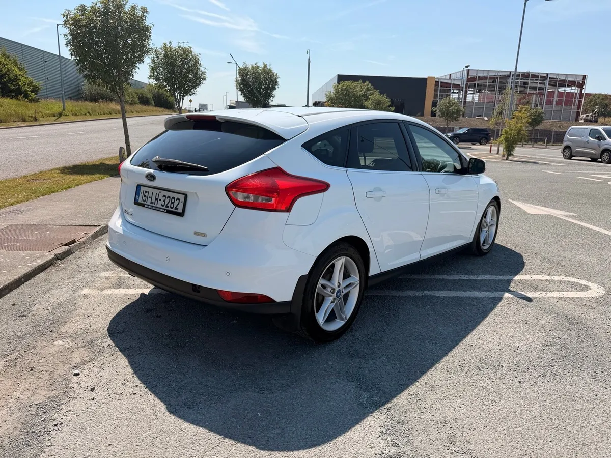2015 Ford focus 1 litre petrol manual - Image 4