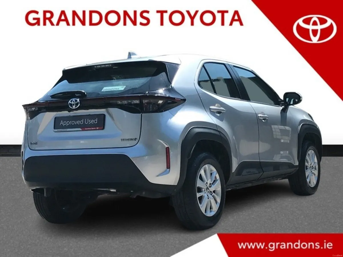 Toyota Yaris Cross LUNA - GRANDONS - Image 2