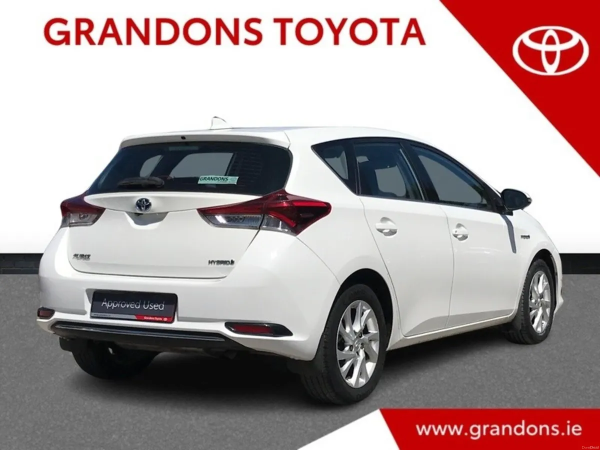 Toyota Auris HYBRID LUNA - GRANDONS - Image 2