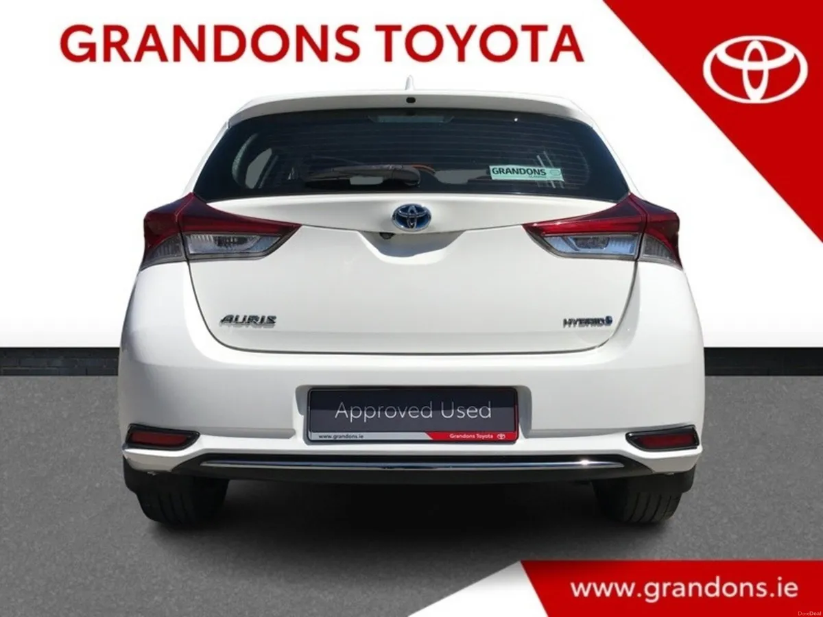 Toyota Auris HYBRID LUNA - GRANDONS - Image 4
