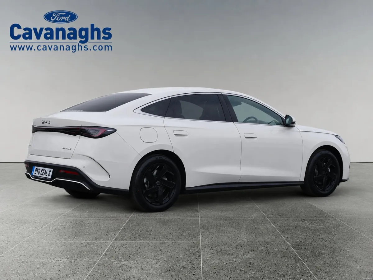 BYD SEAL 6 Saloon Comfort Plug-in Hybrid - Image 5