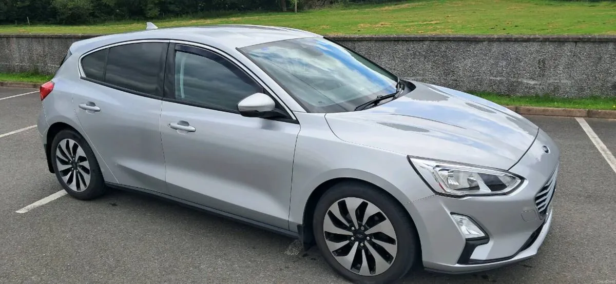 Car - Image 3