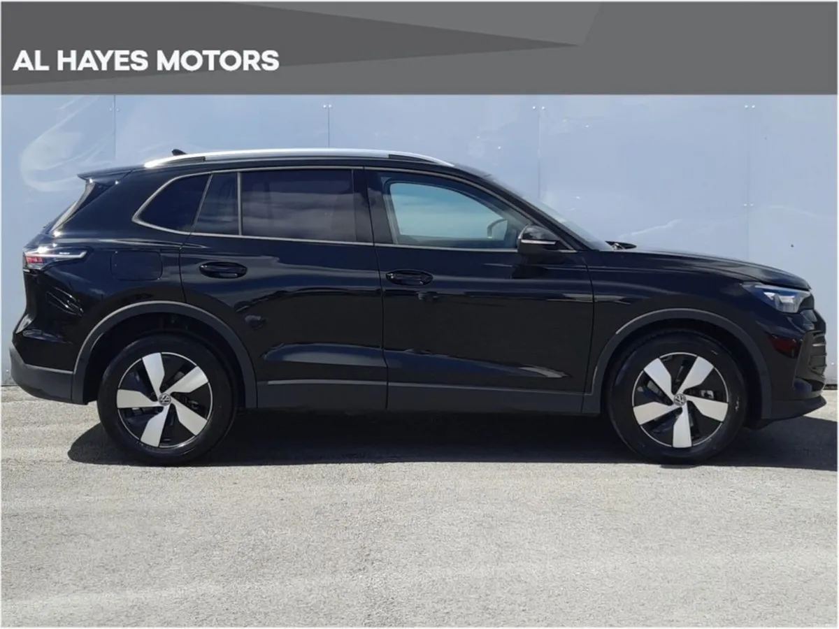 Volkswagen Tiguan **LOADED WITH HIGH SPECS**EDITIO - Image 6