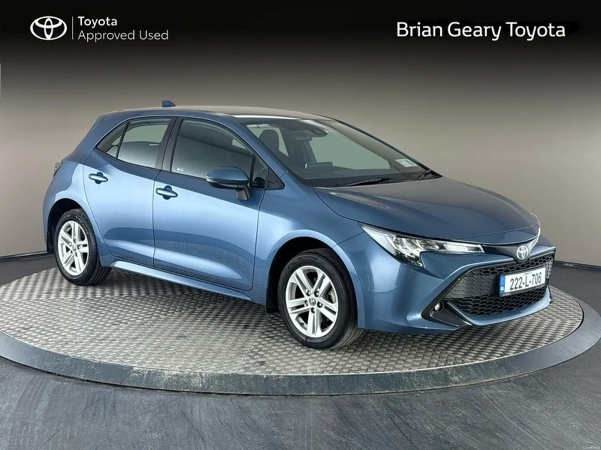 Toyota Corolla Luna Hatchback Hybrid - Image 1