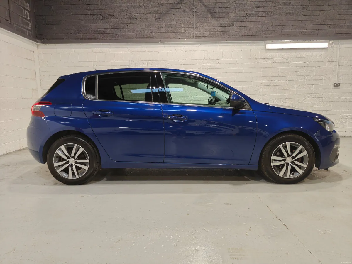2017 PEUGEOT 308 ALLURE 1.6L HDI AUTOMATIC - Image 5