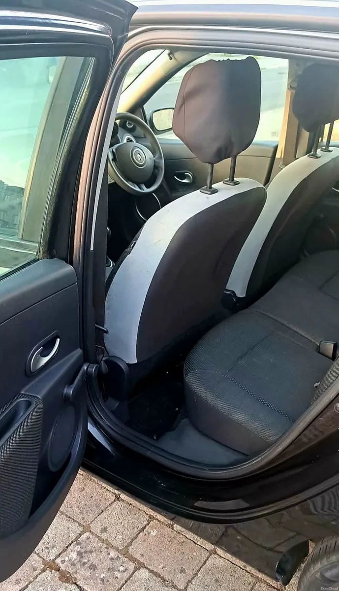 Renault Clio 2009. FRESH NCT. - Image 4