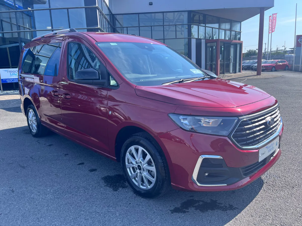 Ford Tourneo Connect 2023 Wheelcahir Access - Image 1