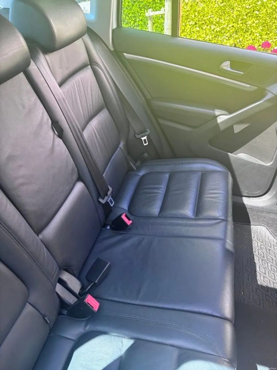2016 VW Tiguan 2.0 TDI Blue Motion - Image 4