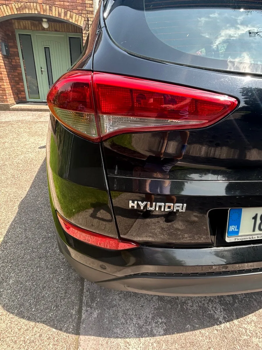 Hyundai Tucson 2018 NCT until 28 - Image 3