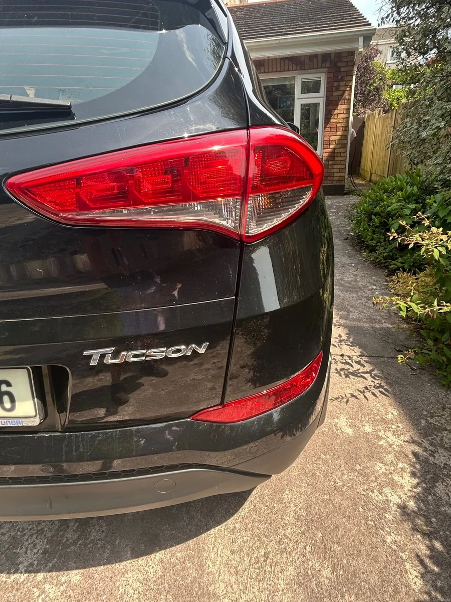Hyundai Tucson 2018 NCT until 28 - Image 4
