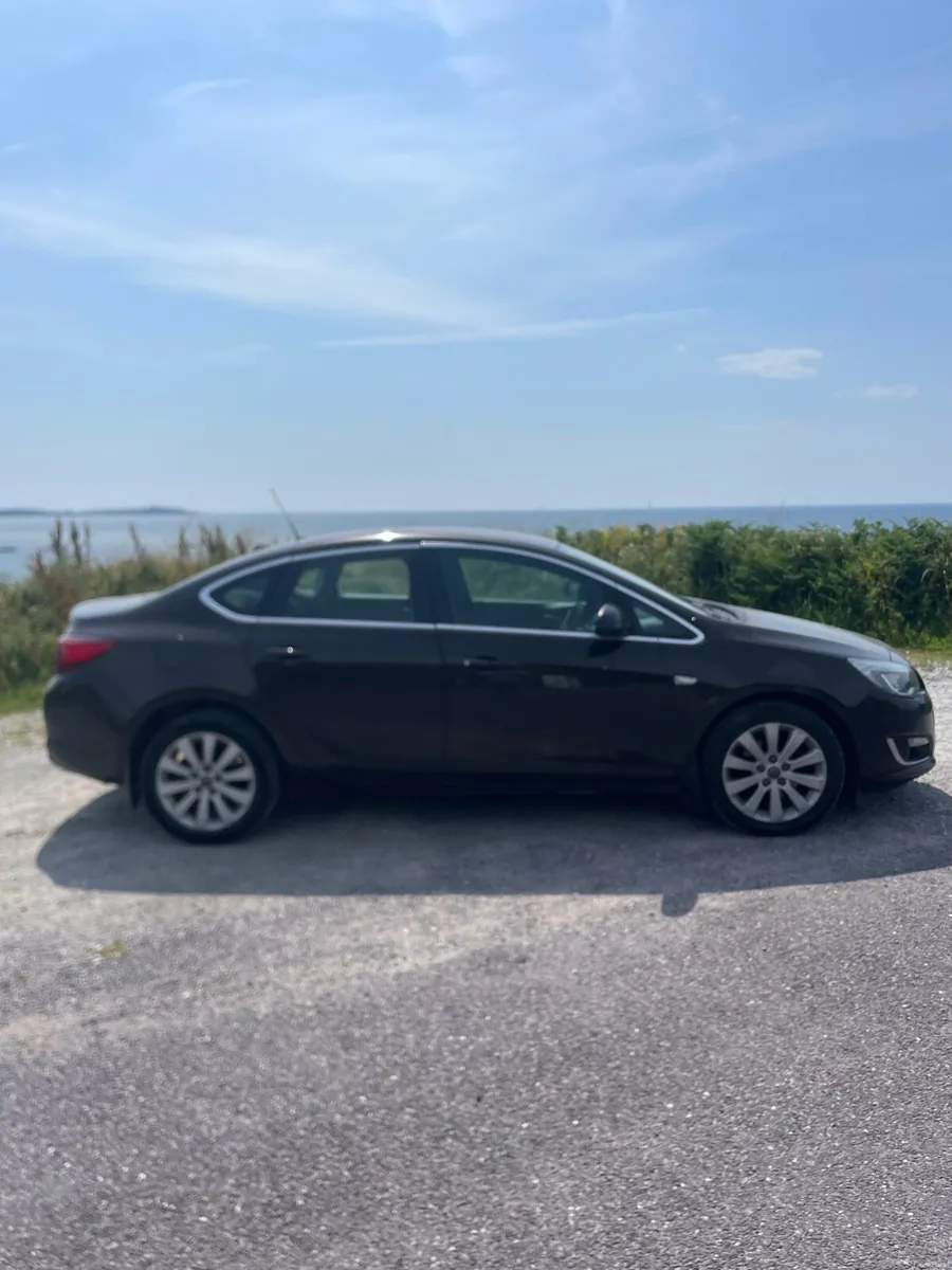 Opel Astra - Image 3