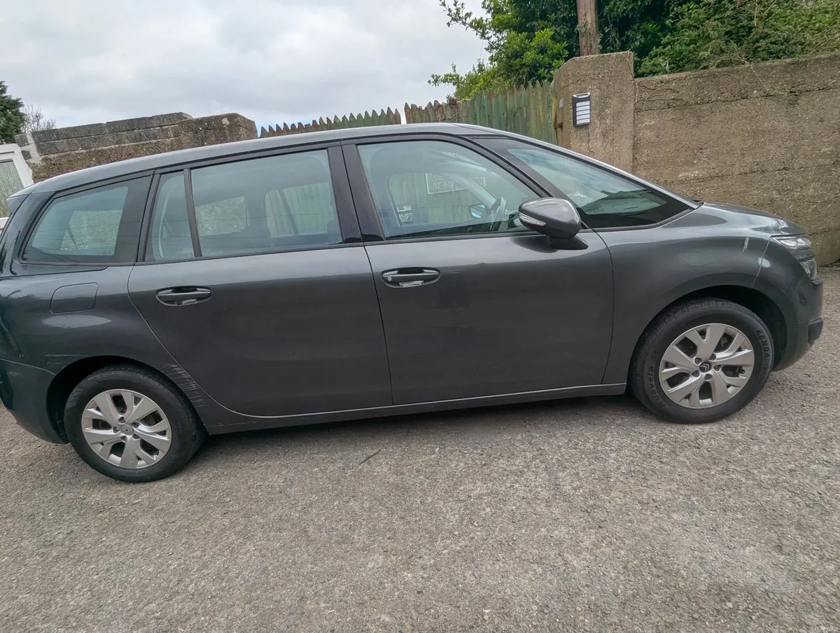 Citroen C4 2016 Picasso 7-seater - Image 1
