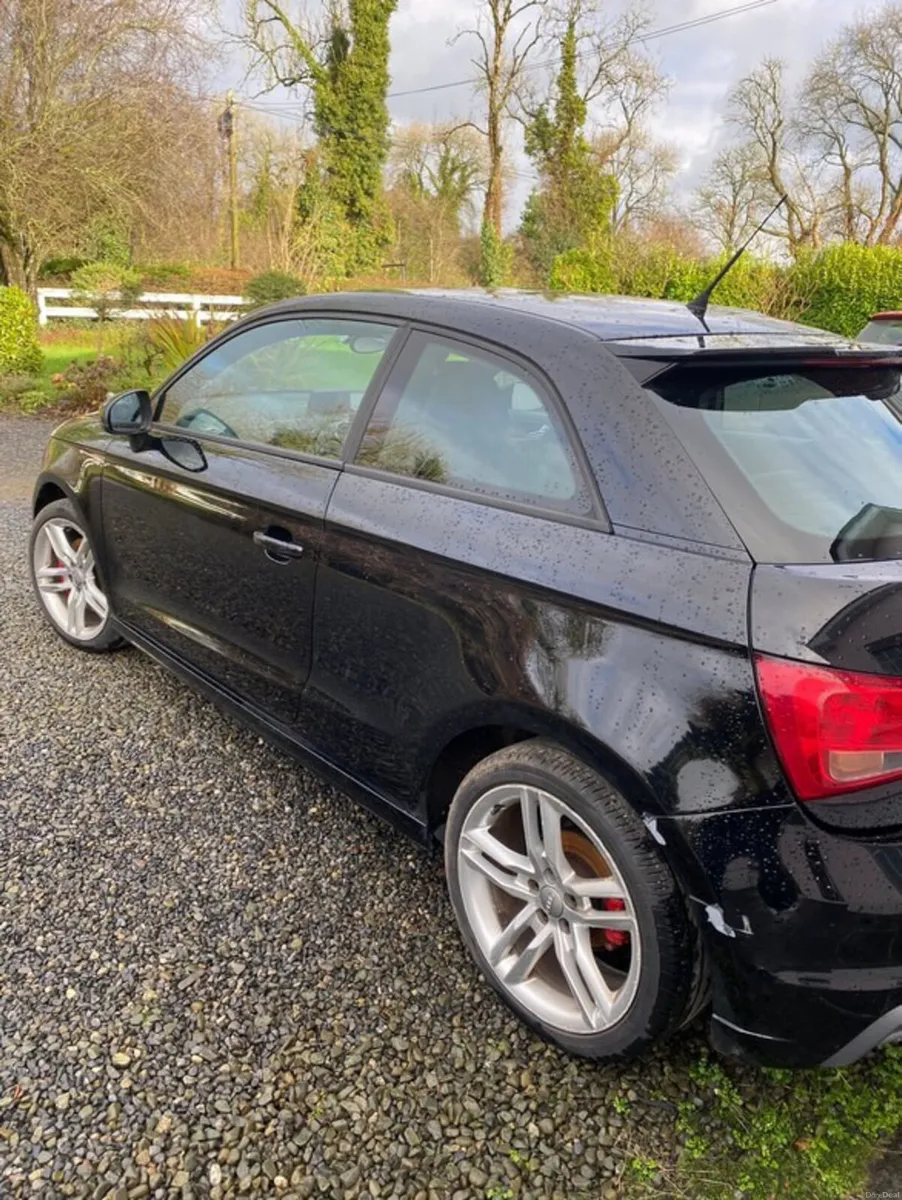Audi A1 2011 - Image 4