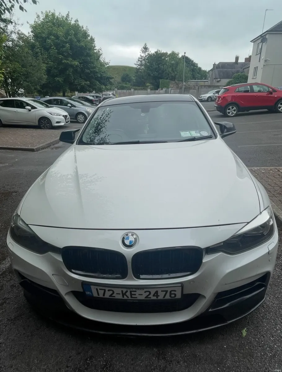 BMW 3-Series 2017 - Image 2