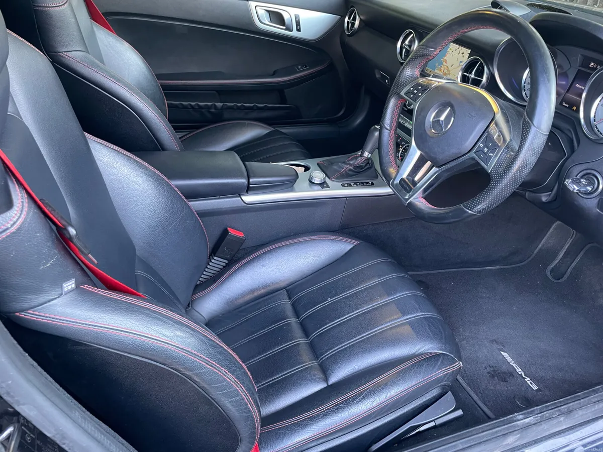 2015 MERCEDES SLK AMG only 73000kms - Image 2
