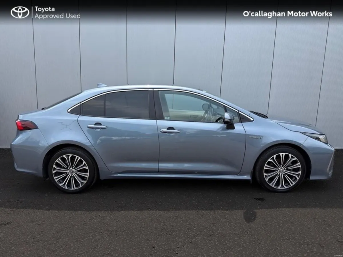 Toyota Corolla HYB LUNA SPORT 4DR AUTO HYBRID SA - Image 5