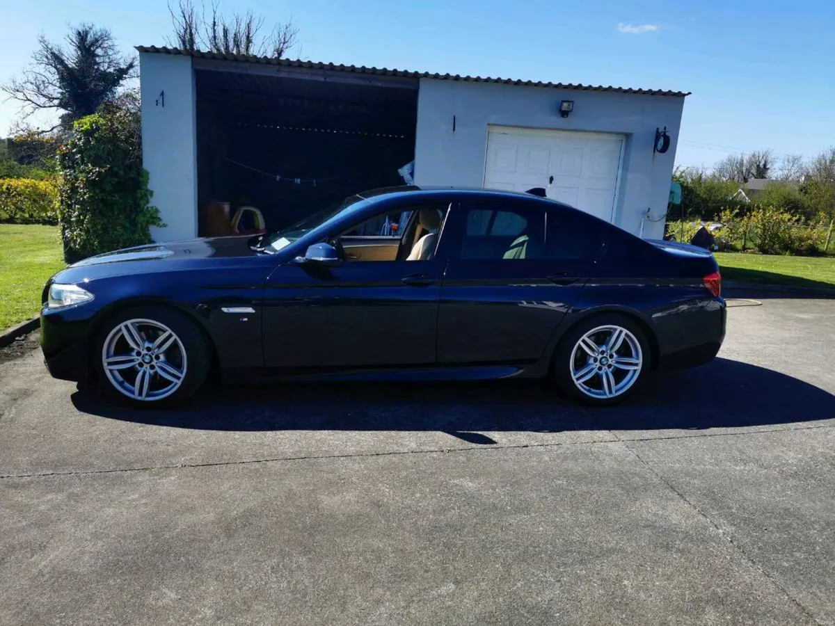 BMW 520 M SPORT - Image 2