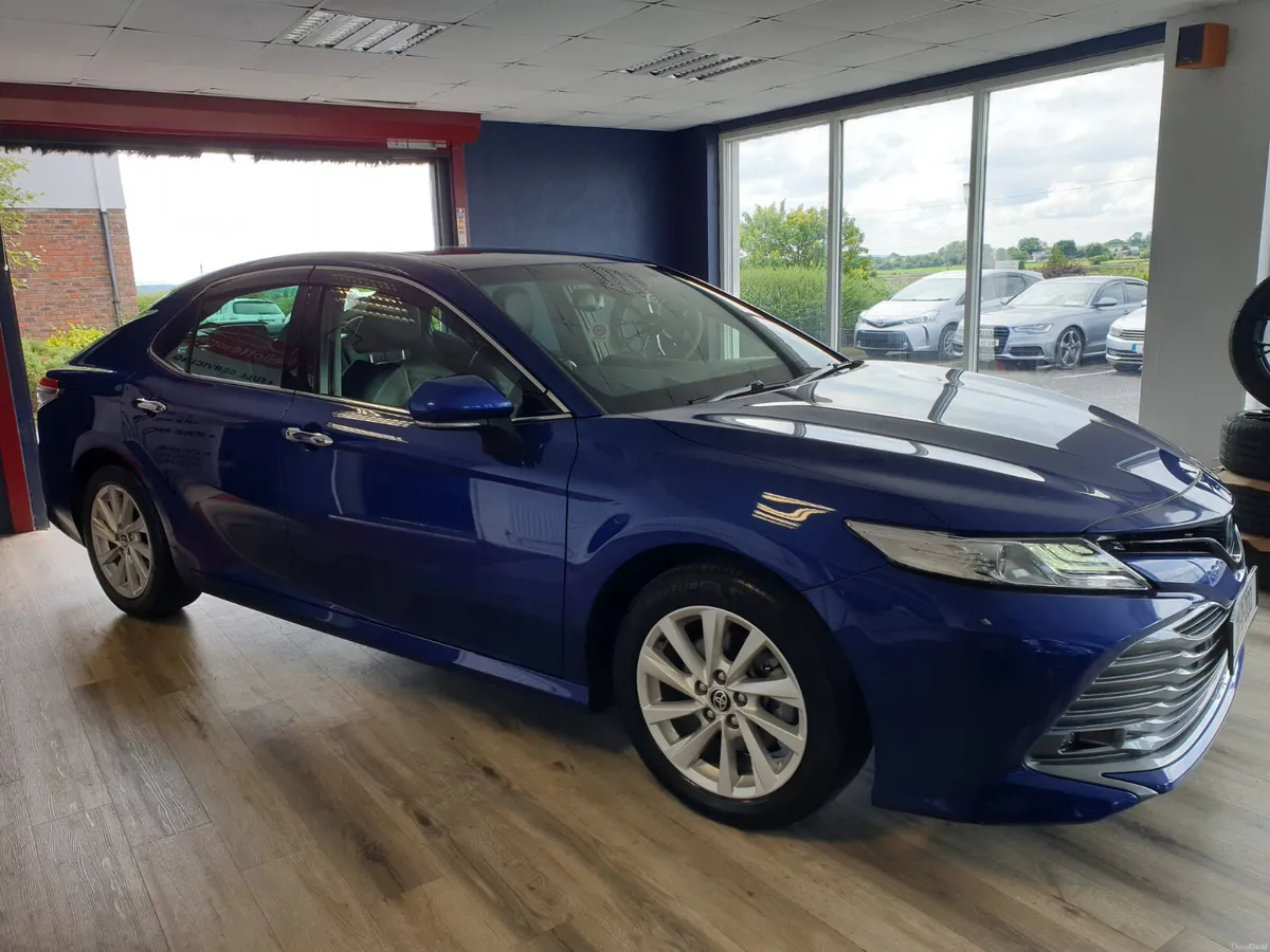 TOYOTA CAMRY 2.5 HYBRID**FULL LEATHER** - Image 5