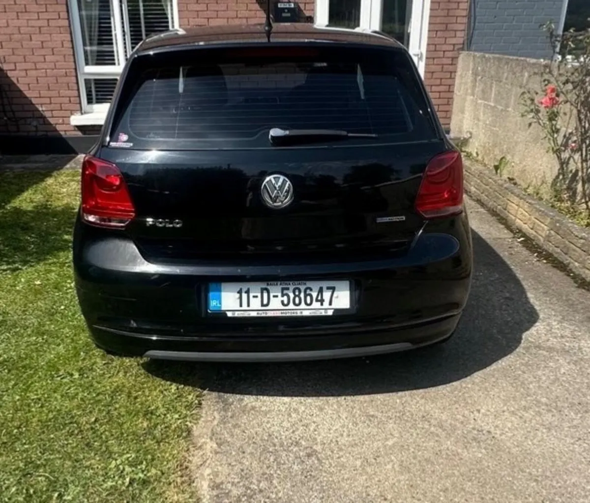 Volkswagen Polo 2011 - Image 2
