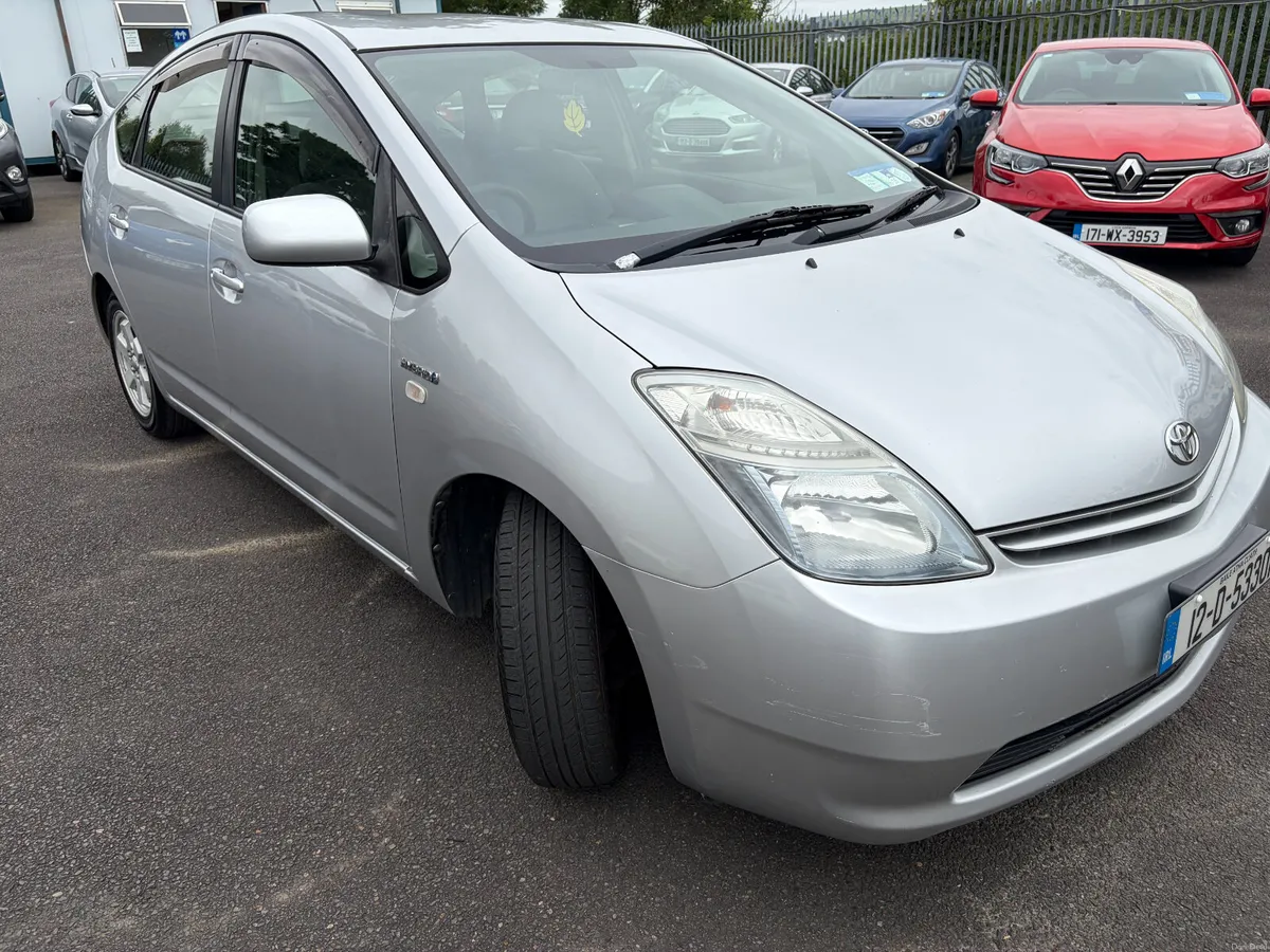Toyota Prius 2012, 1.8 Hybrid Base - Image 1