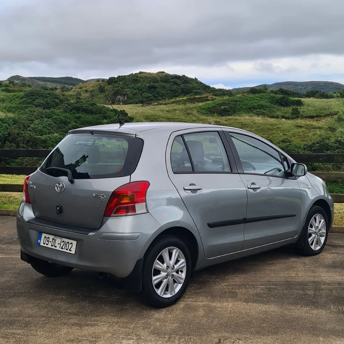 09 Toyota Yaris 1.4 D4D - Image 3