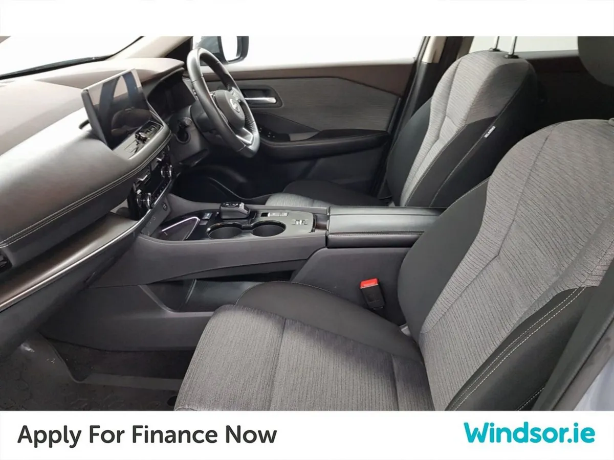 Nissan X-Trail ePOWER X-TRAIL SV PREMIUM 5 Seater - Image 4