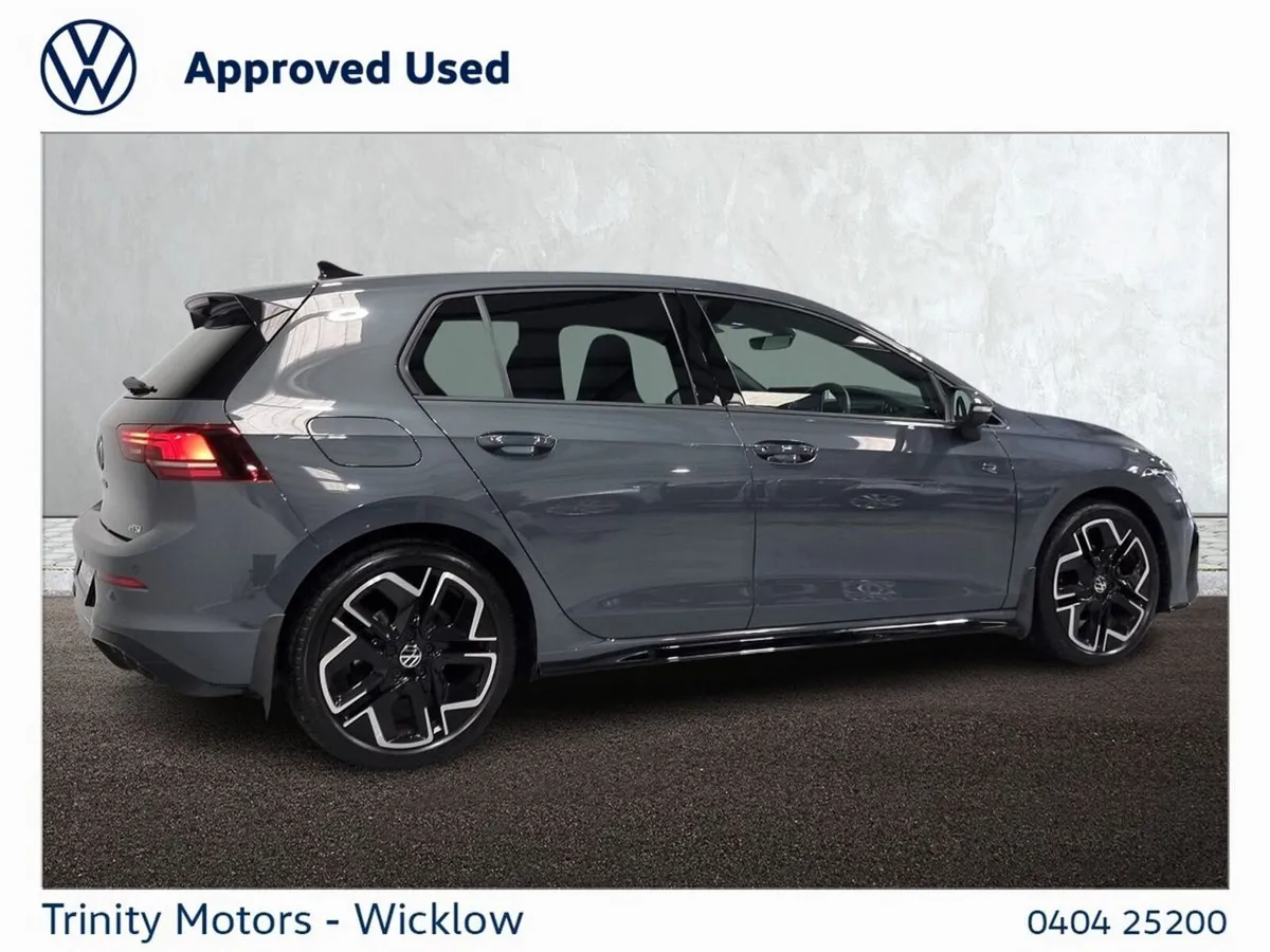 Volkswagen Golf ** R-LINE ** 1.5 TSI MHEV ** 116BH - Image 3
