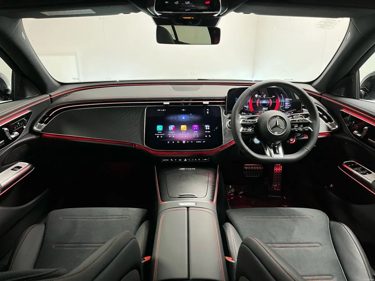 Mercedes-Benz E-Class 53 AMG 4Matic Hybrid  - HUGE - Image 4