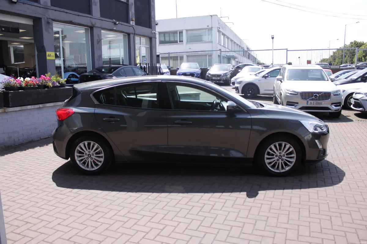 2018 FORD FOCUS 1.0 ECOBOOST 125PS TITANIUM 4DR - Image 3