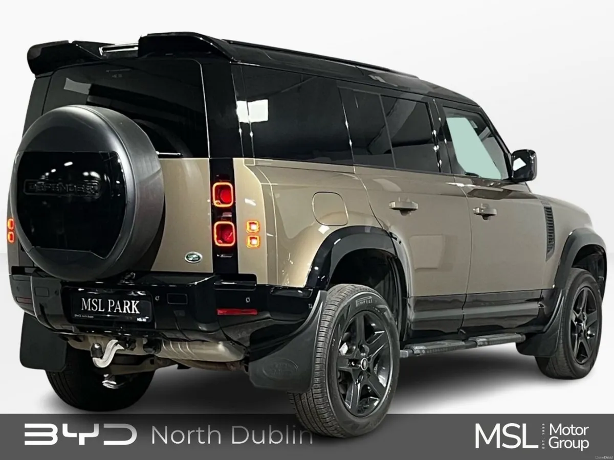 Land Rover Defender SE 110 3.0D Hard Top 3 Seat Co - Image 3