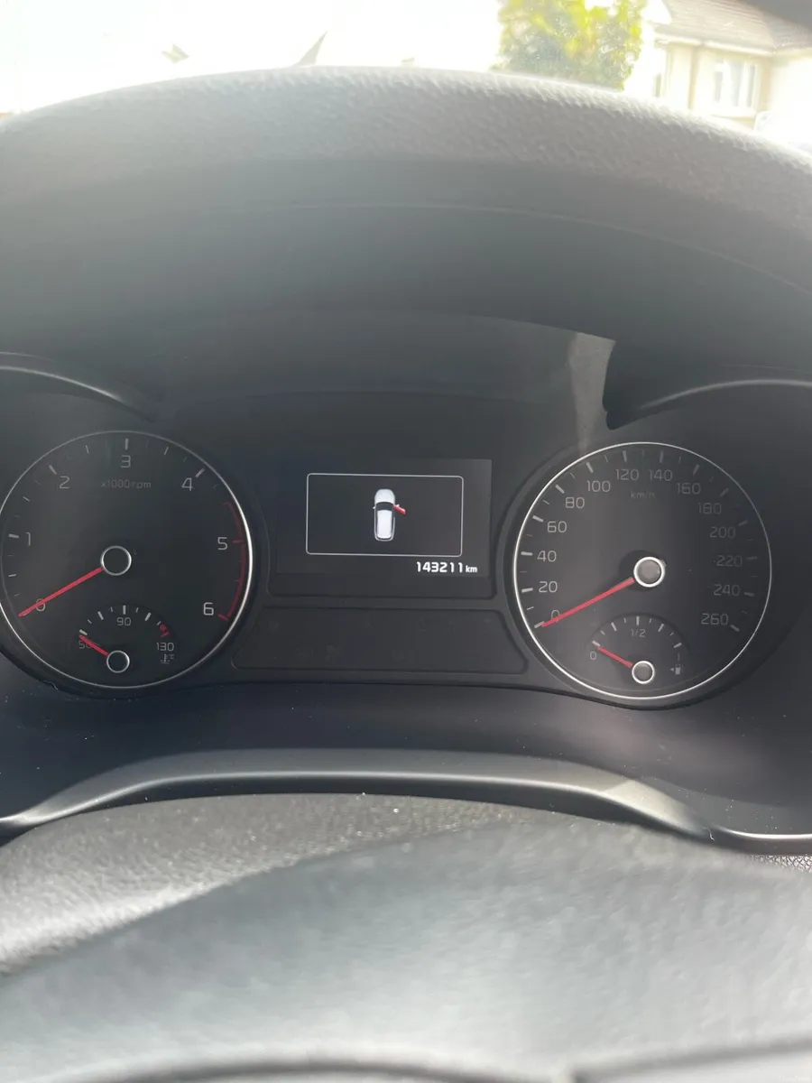 KIA Optima Estate 181 - Image 6