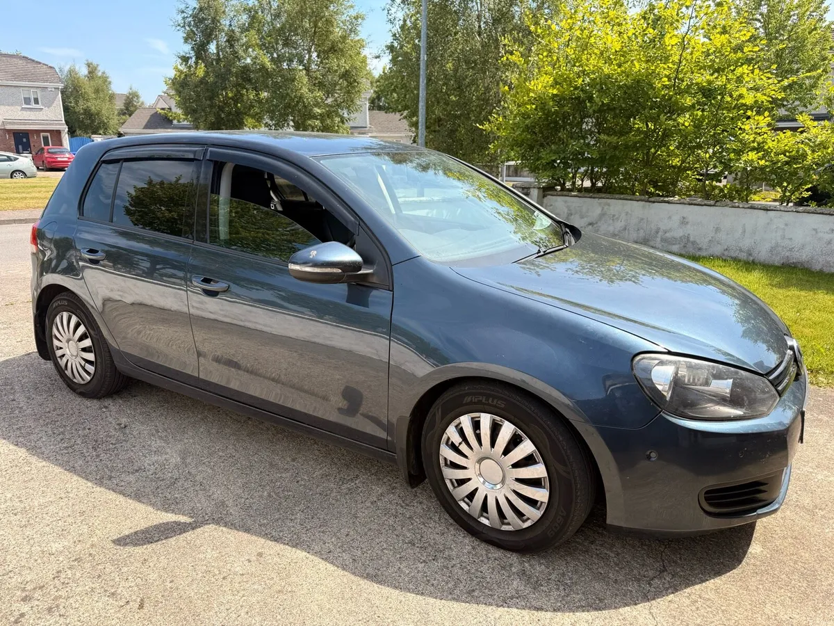 Golf 2011 automatic - Image 2