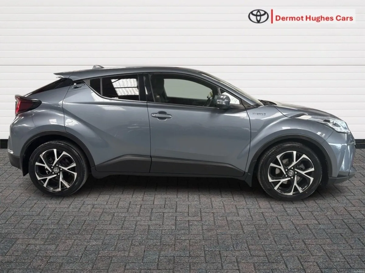 Toyota C-HR 1.8 HYBRID SPORT 4DR AUTO - Image 3