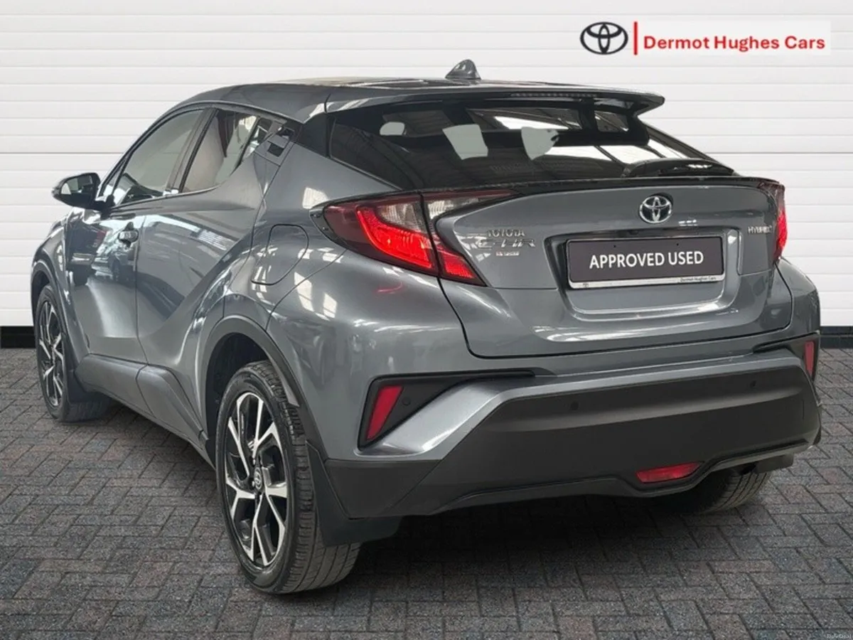 Toyota C-HR 1.8 HYBRID SPORT 4DR AUTO - Image 2