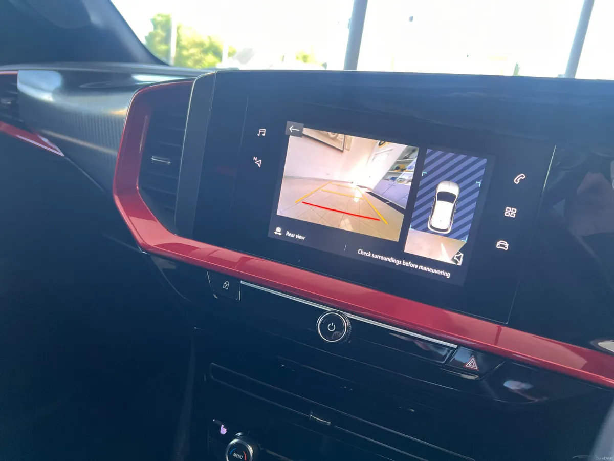 Low Kms As New Huge Spec Full Electric New Generat - Image 4