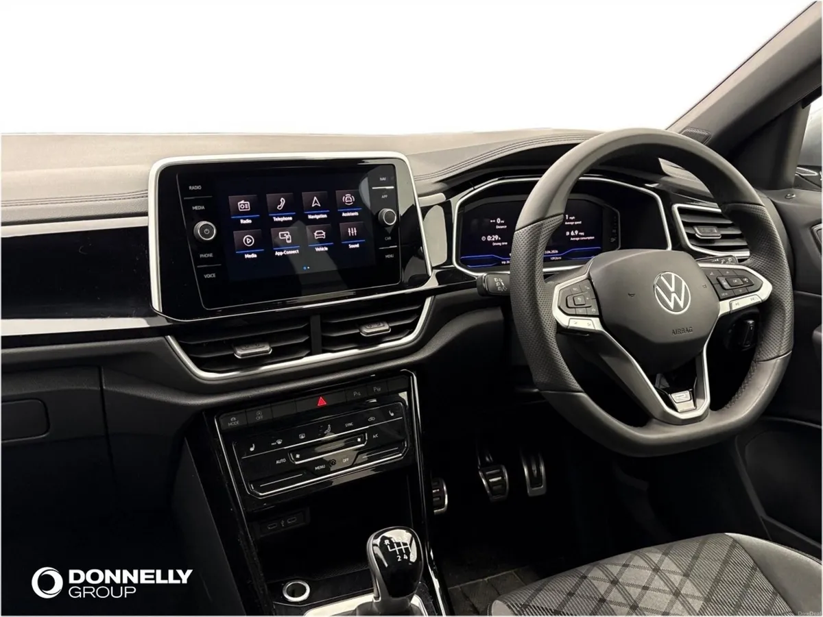 Volkswagen T-roc Hatchback R-Line - Image 2