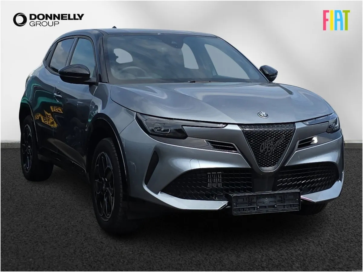 Alfa Romeo Junior Hatchback - Image 1