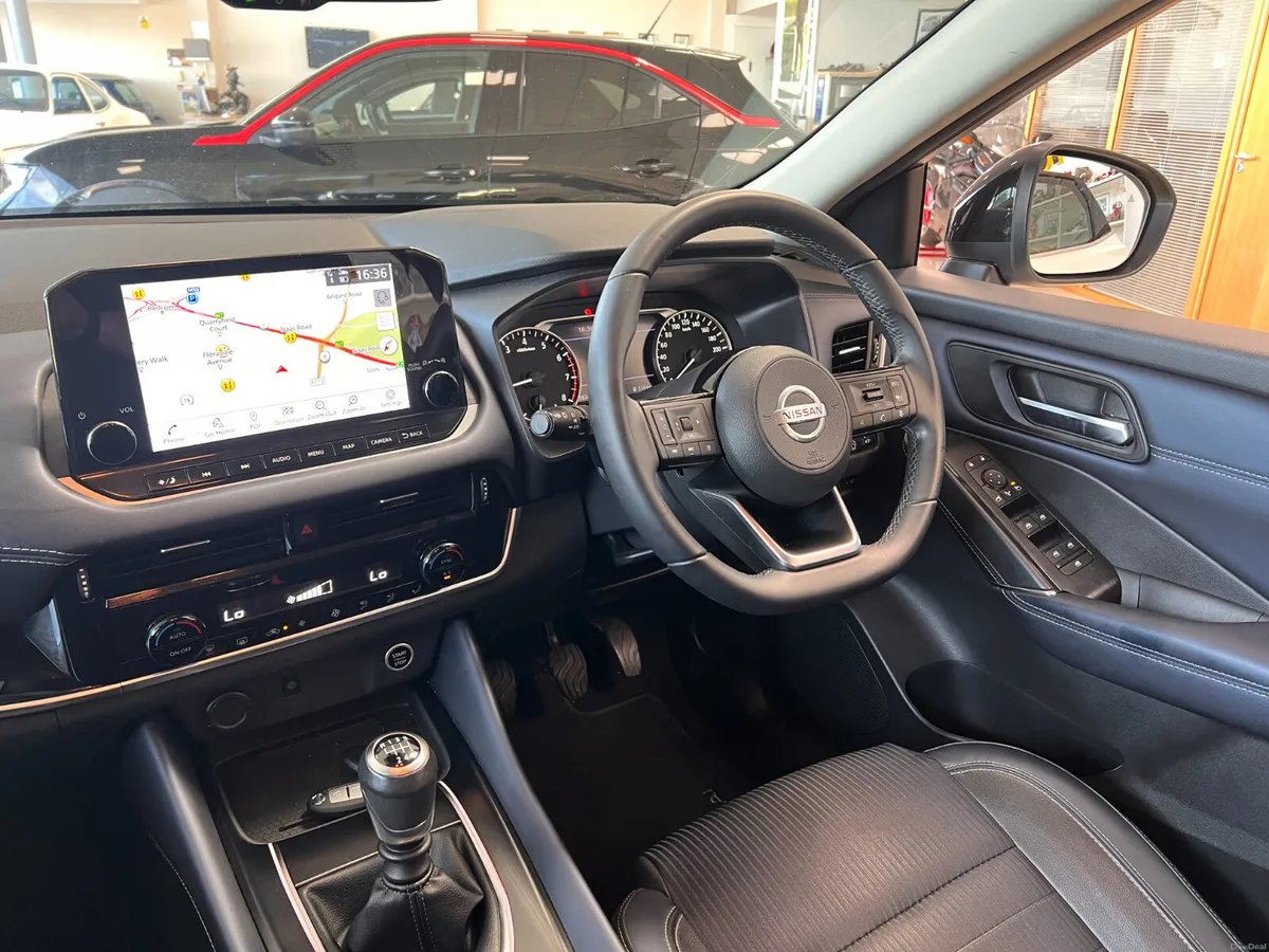 Only 38,000 Kms Huge Spec SV PREMIUM Twin Tone As - Image 3