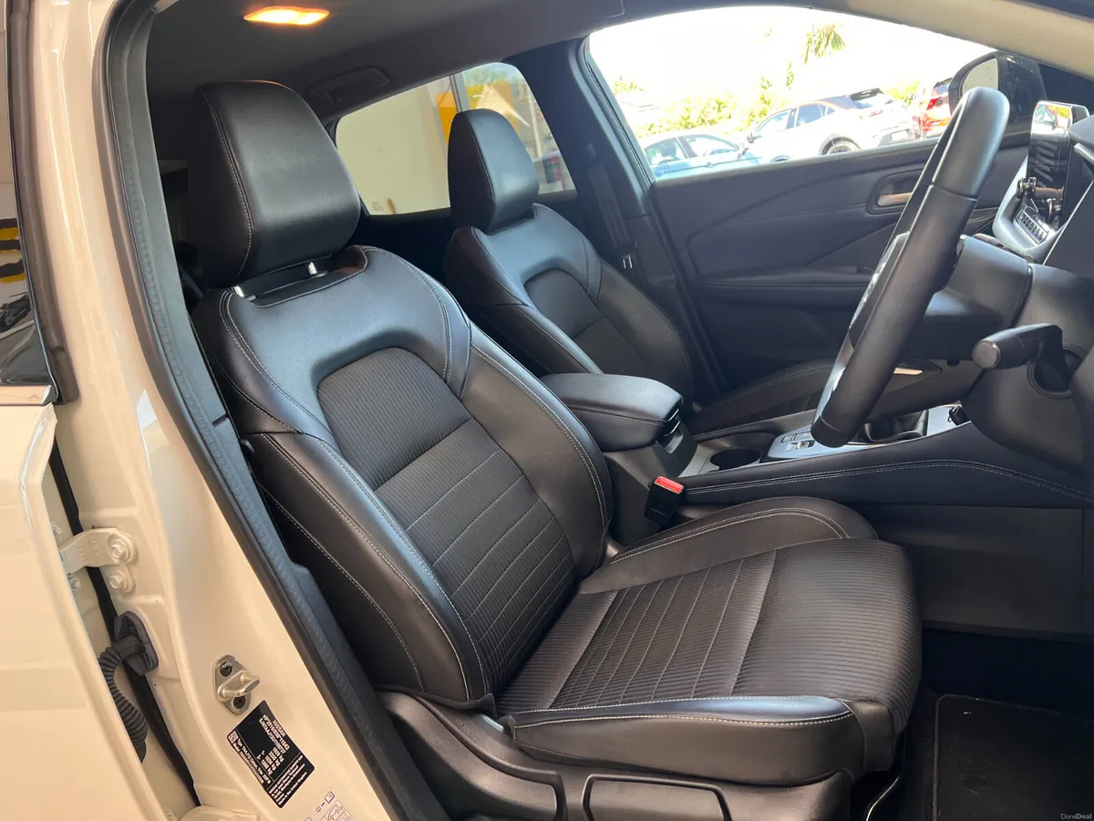 Only 38,000 Kms Huge Spec SV PREMIUM Twin Tone As - Image 4