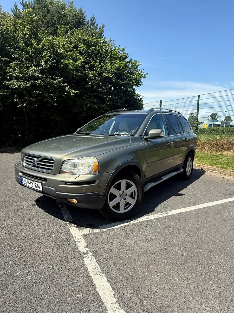 Volvo XC90 2.4D AWD - Image 4