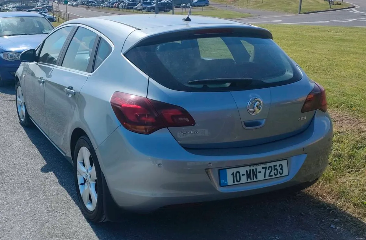 Astra Sri - Image 2