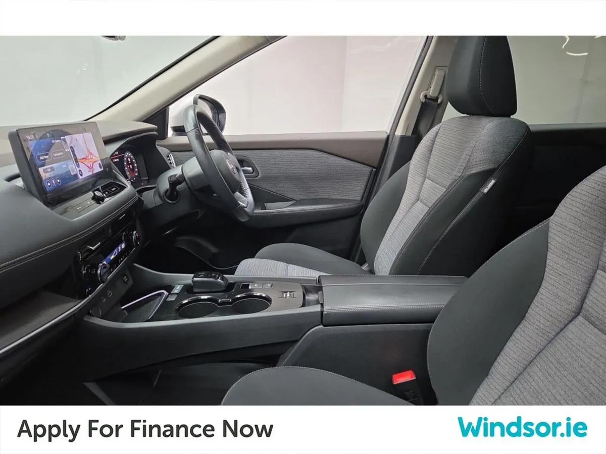 Nissan X-Trail ePOWER SV PREMIUM 5 Seater *€4K Scr - Image 4