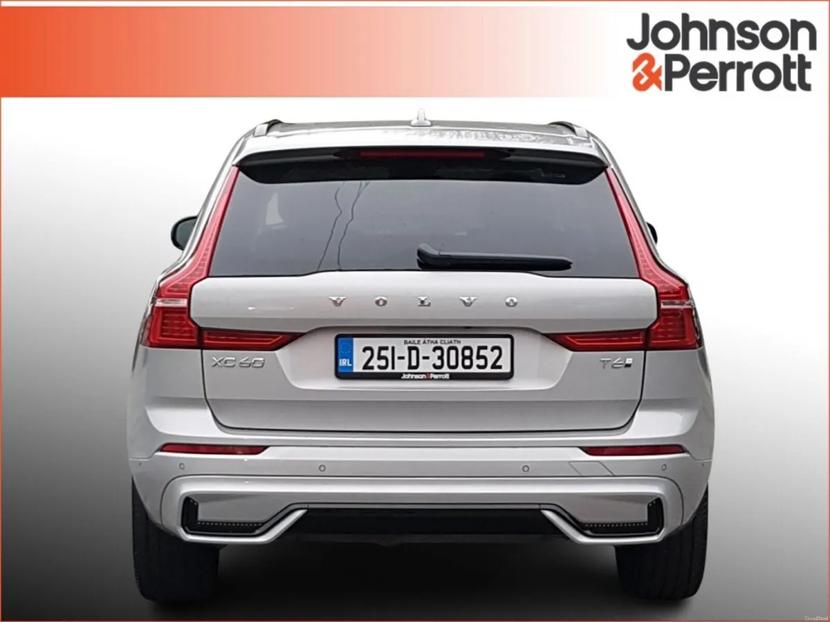Volvo XC60 T6 350bhp AWD PHEV Plus Dark (Four Year - Image 6