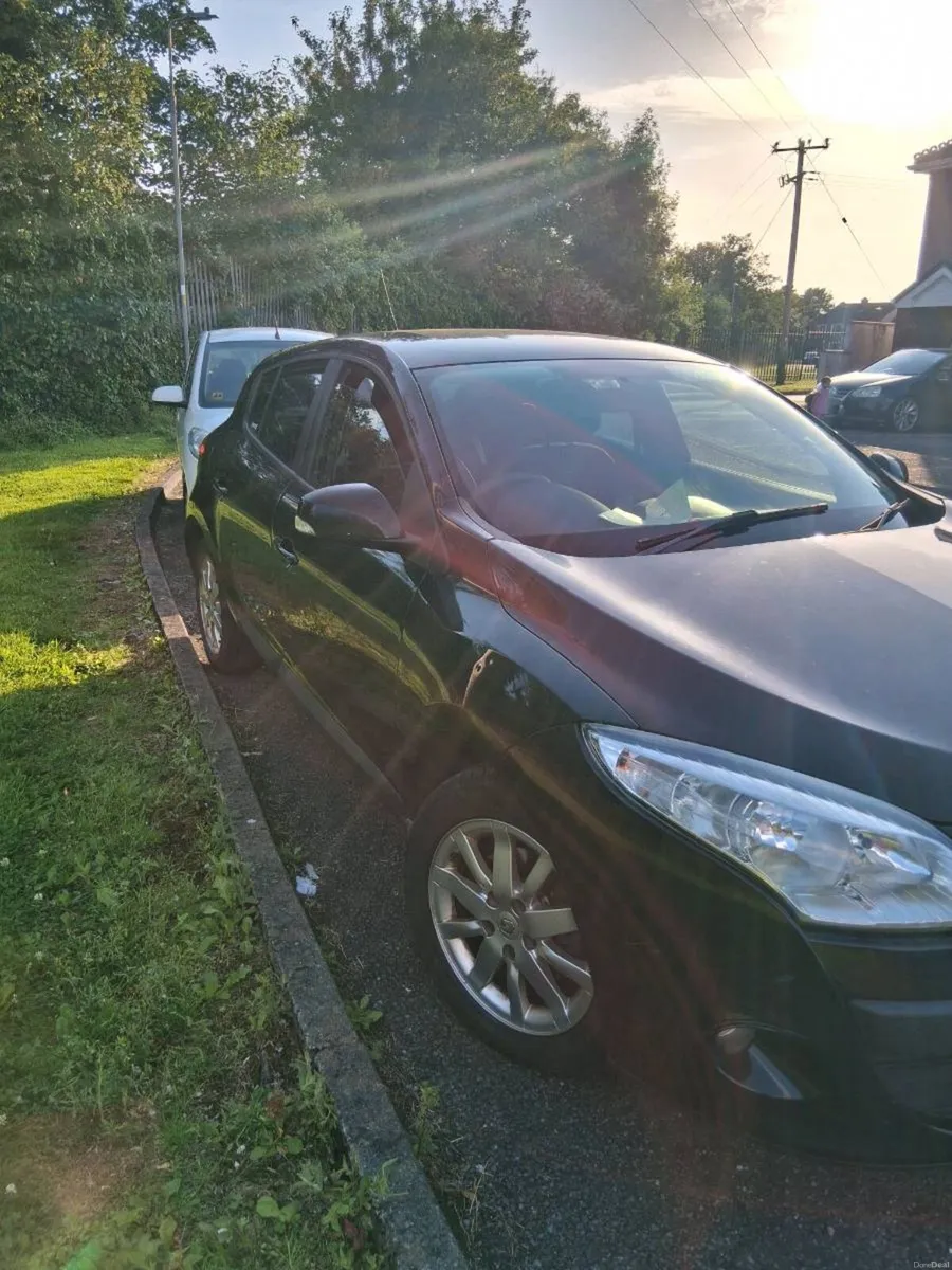 Renault megane 2011 - Image 4