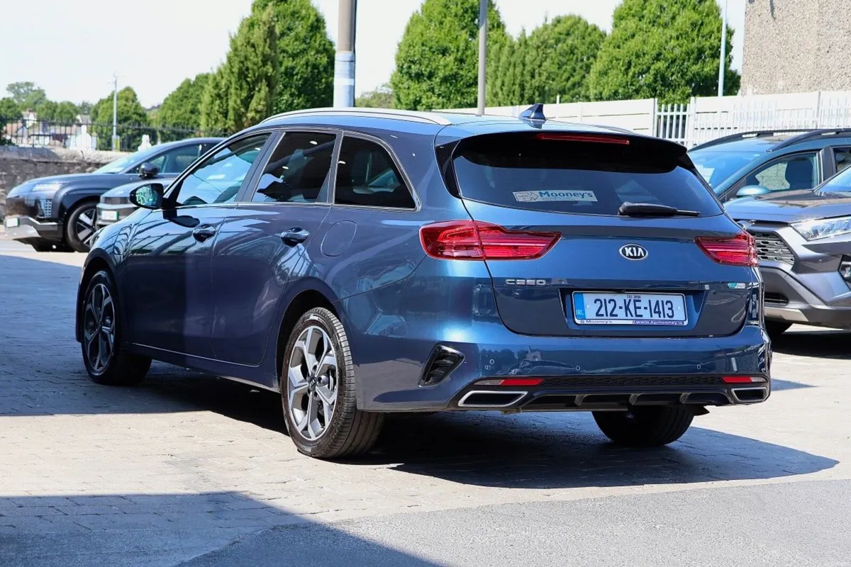 Kia Ceed 1.6 GDI PHEV - Plug in Hybrid - Image 4