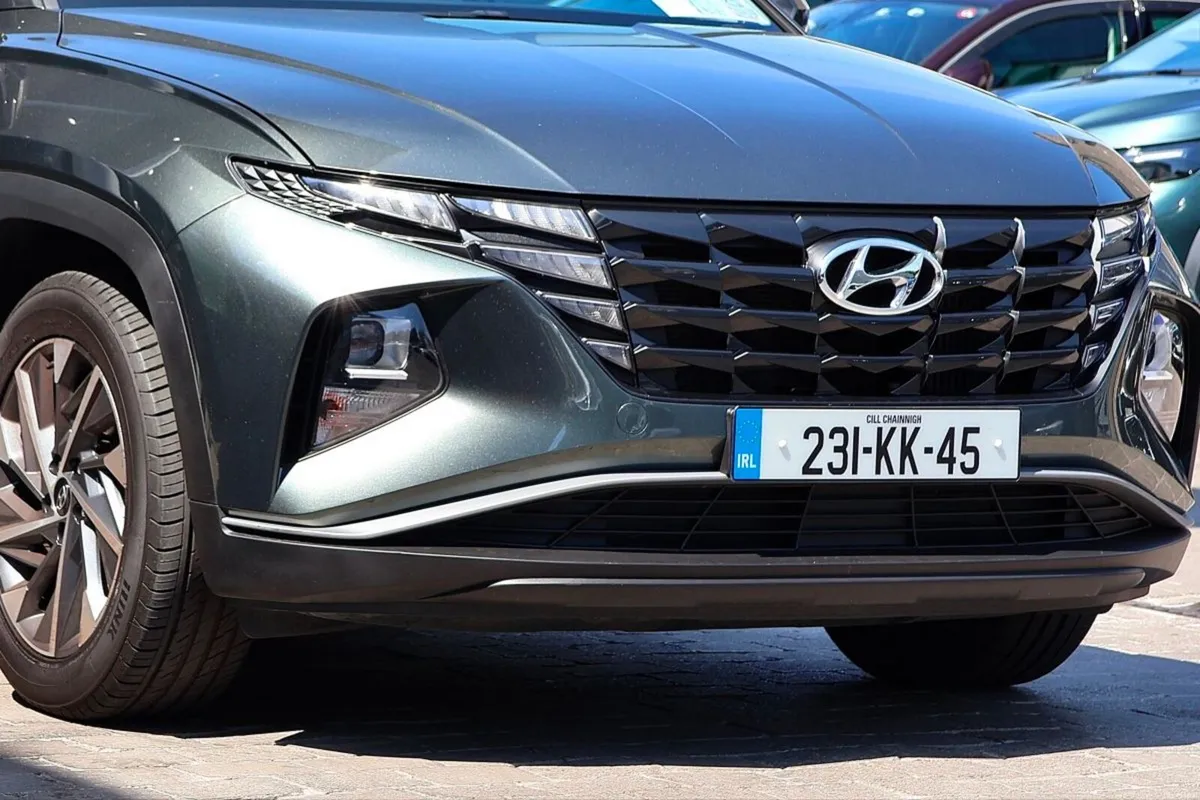 Hyundai Tucson 2WD Executive - Image 5