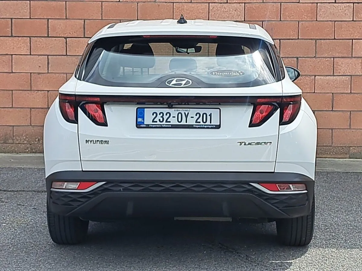 Hyundai Tucson Comfort Plus Model 1.6 Diesel with - Image 6